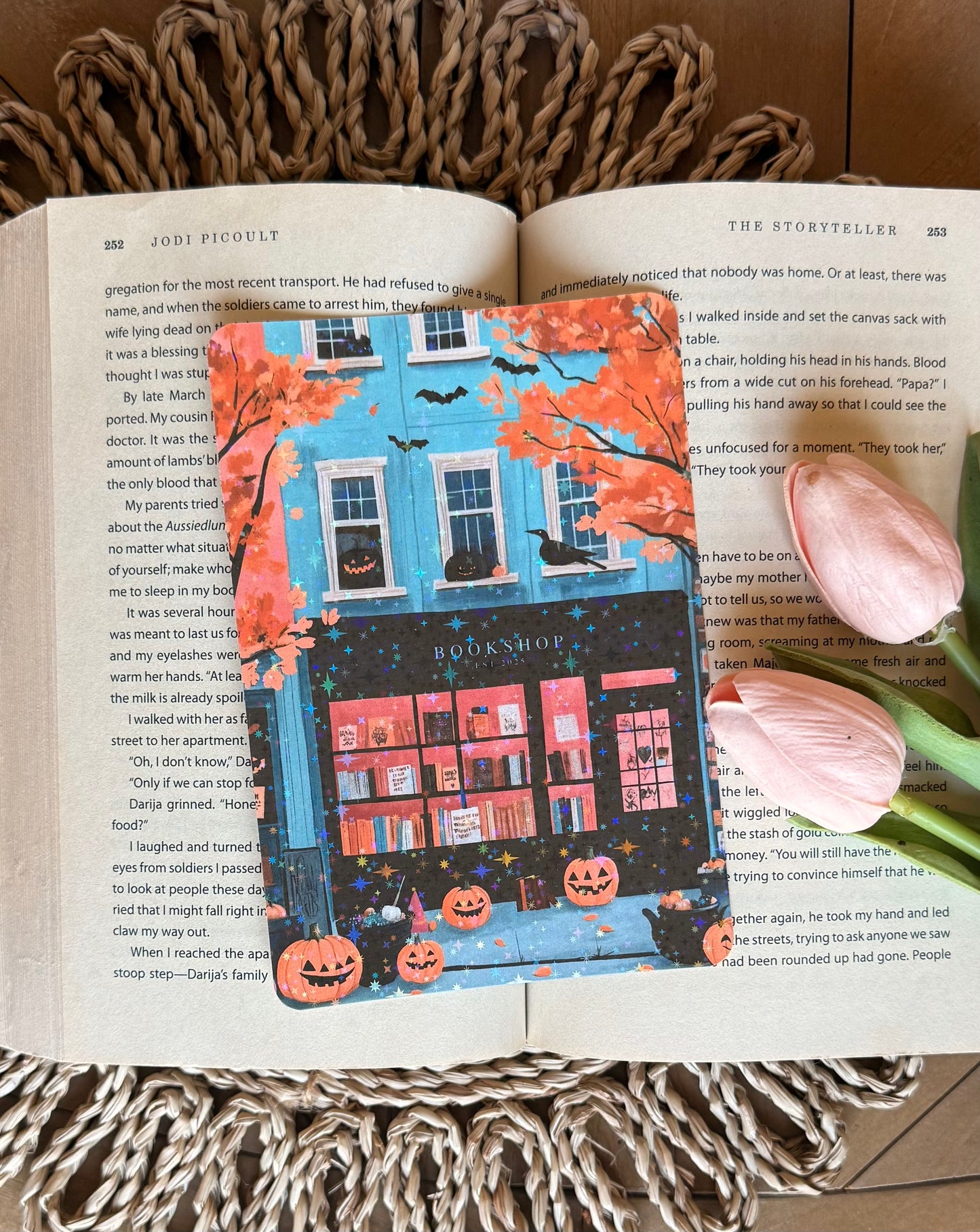 Blue Halloween Bookshop Kindle Insert
