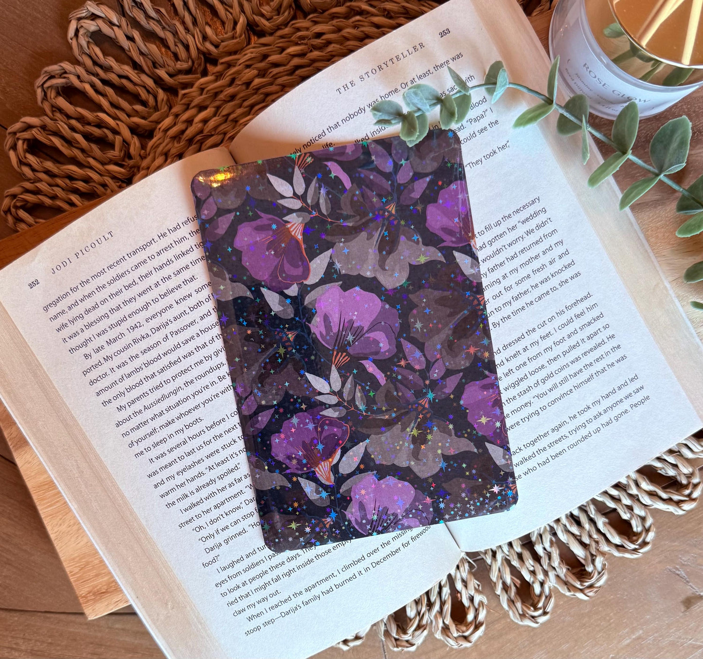 Moody Floral Inspired Kindle Insert