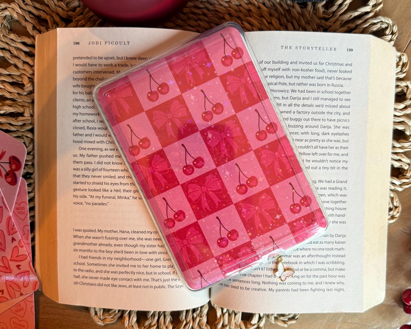 Valentines Coquette Bows Kindle Insert