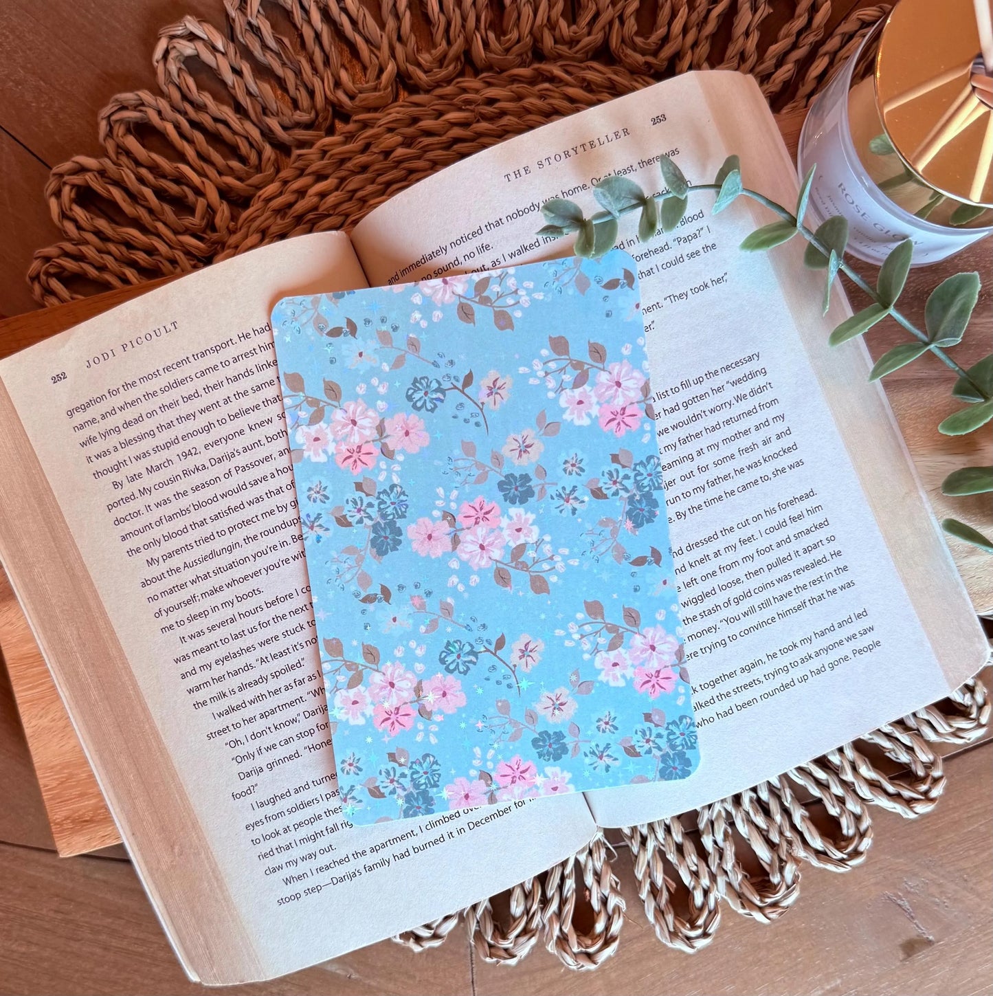 Blue Floral Kindle Insert