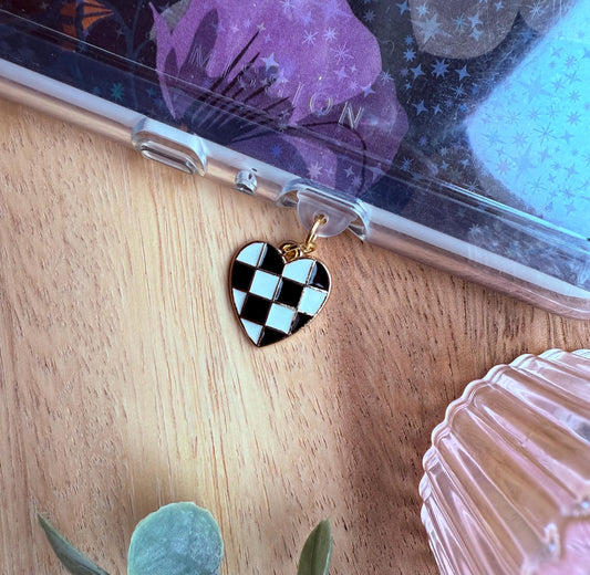 Black Heart Kindle Charm